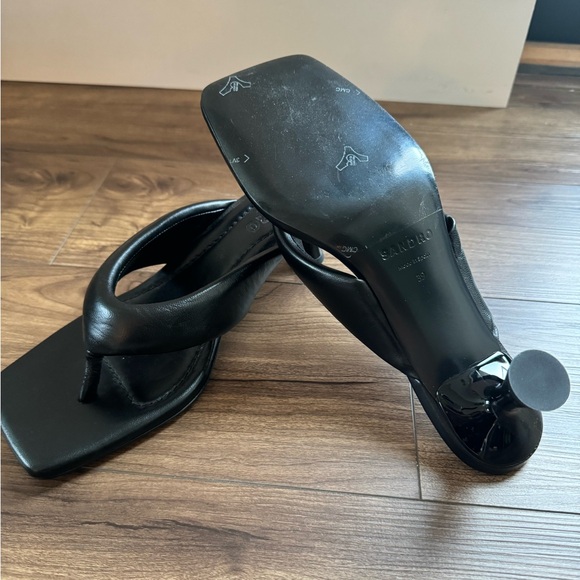 Sandro kitten heels, puffed leather. Never worn. - Picture 7 of 9